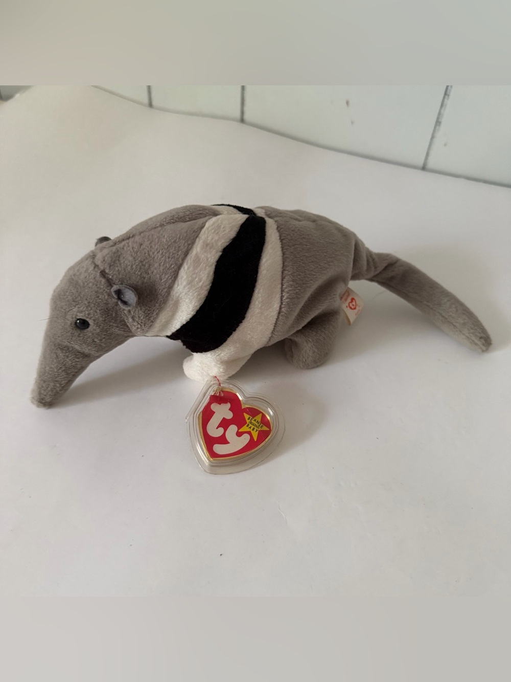 Ants - Anteater - Ty Beanie Baby 1998  RETIRED  Stuffed Bean Plush With Tags